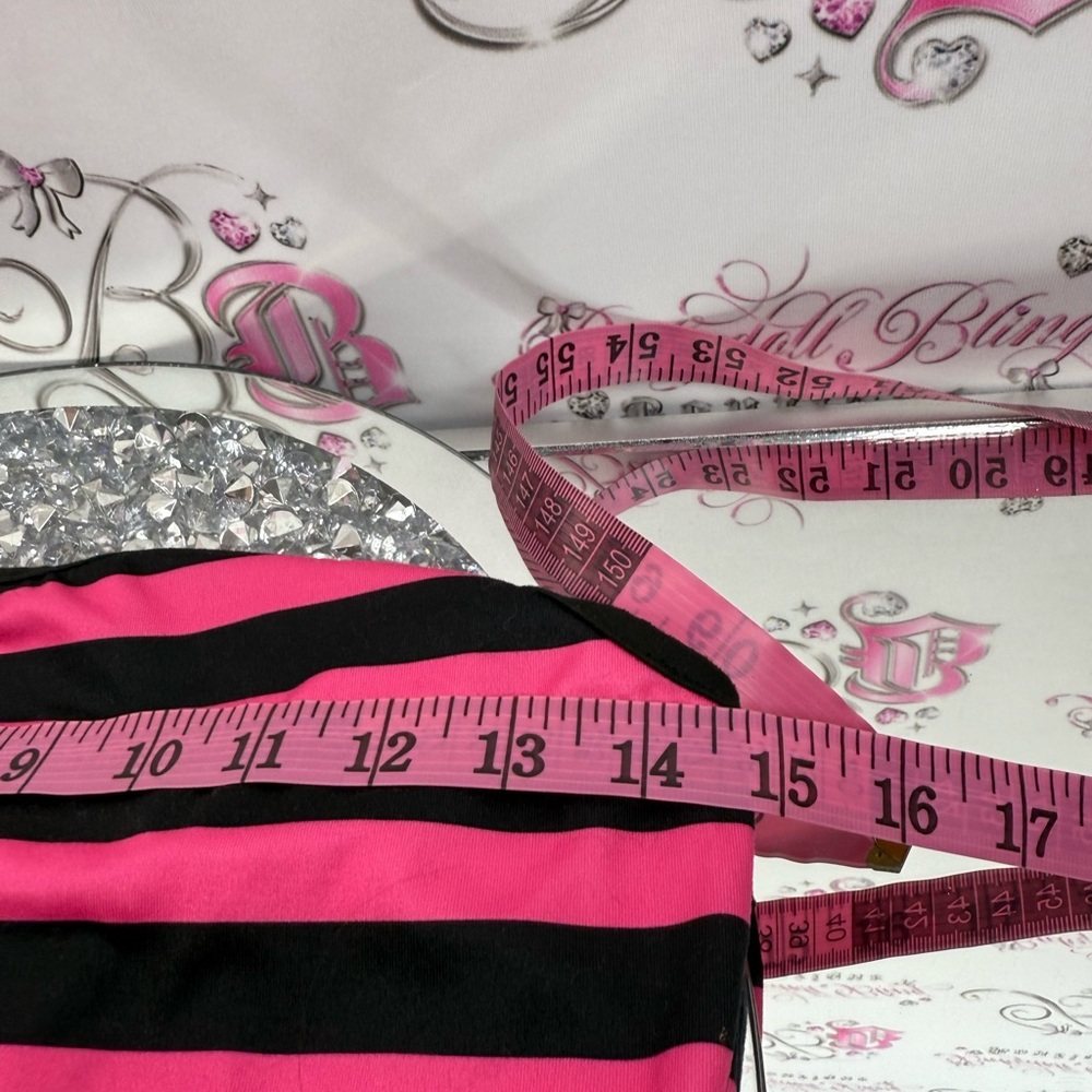 Tank top Y2K skull stripes candy Pink and Black Striped Tank Top Skull Design - Picture 9 of 10